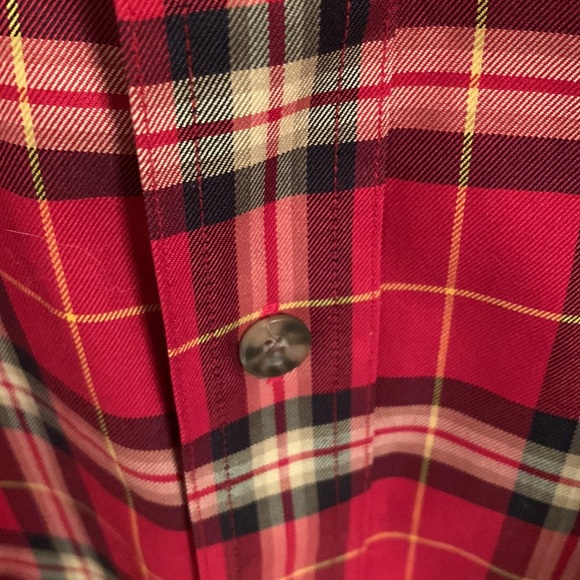 Cabela’s outfitter’s series shirt - Picture 3 of 5